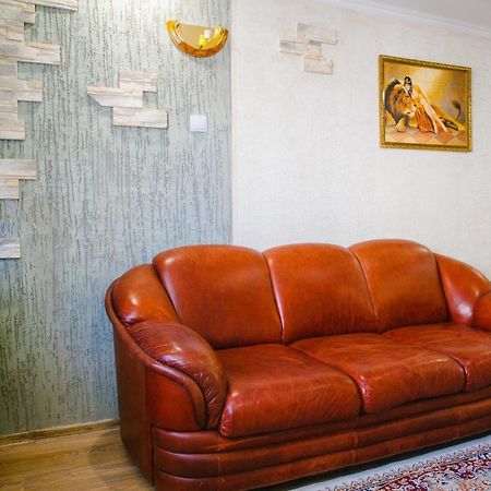 Апартаменти Квартиры посуточно Петропавловськ Екстер'єр фото